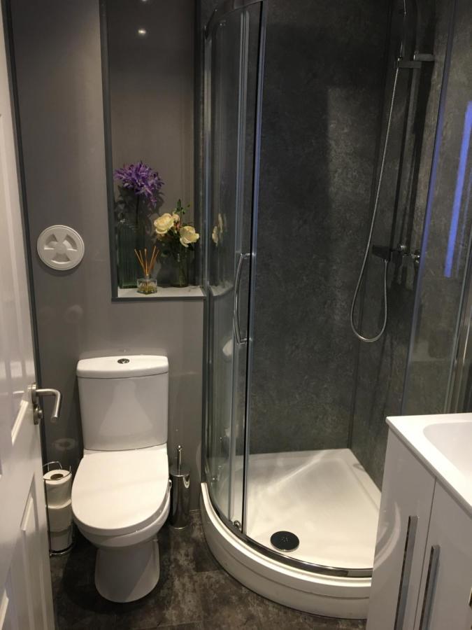 Holyrood Park Apartment เอดินบะระ ภายนอก รูปภาพ