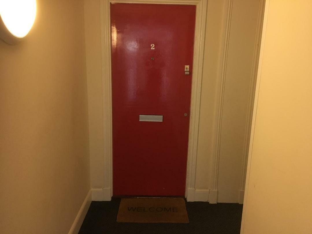 Holyrood Park Apartment เอดินบะระ ภายนอก รูปภาพ