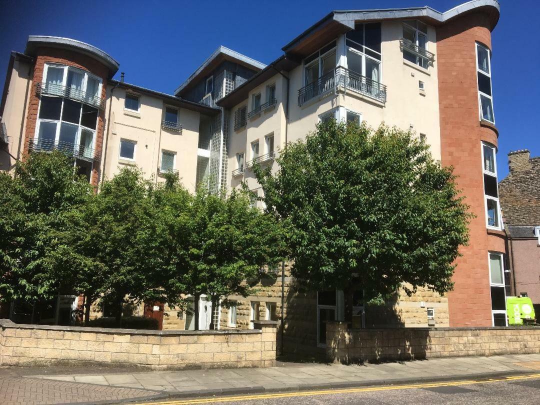 Holyrood Park Apartment เอดินบะระ ภายนอก รูปภาพ